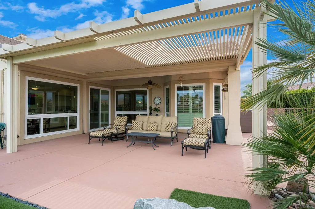 39303 Gleneagles Circle, Palm Desert, California 92211 home-pic-31