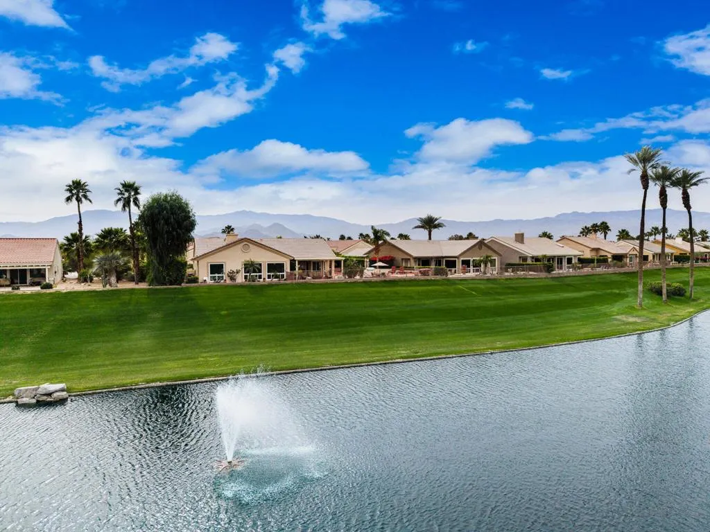 39303 Gleneagles Circle, Palm Desert, California 92211 home-pic-53