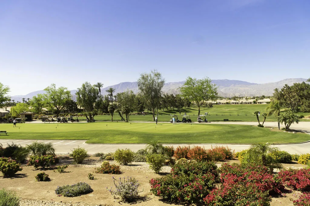 39303 Gleneagles Circle, Palm Desert, California 92211 home-pic-75