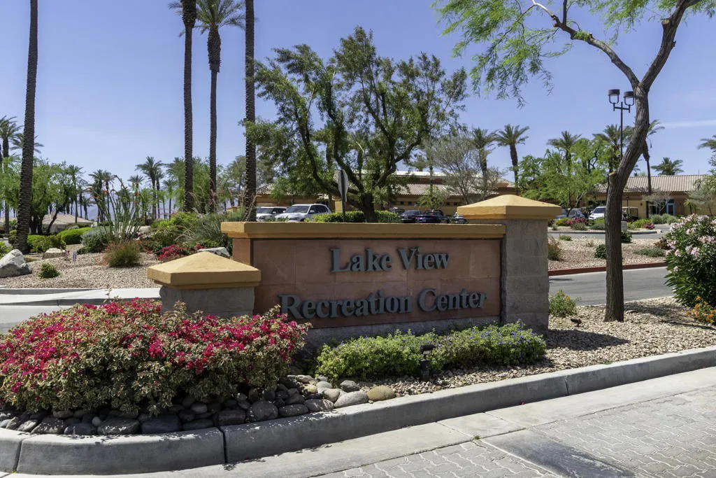 39303 Gleneagles Circle, Palm Desert, California 92211 home-pic-77