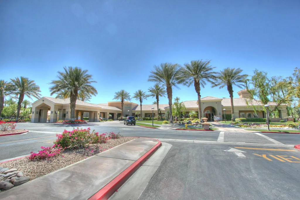 39303 Gleneagles Circle, Palm Desert, California 92211 home-pic-58