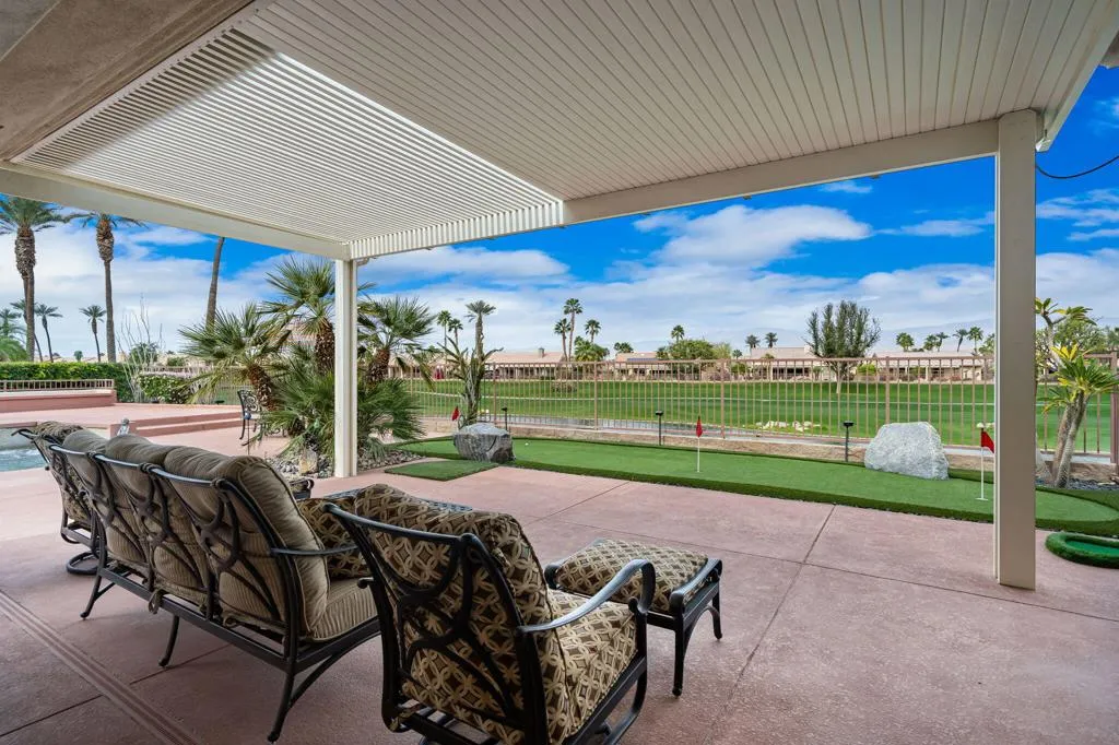 39303 Gleneagles Circle, Palm Desert, California 92211 home-pic-23