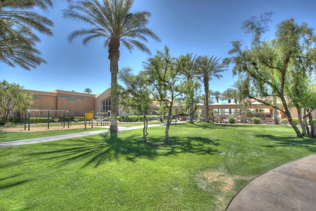 39303 Gleneagles Circle, Palm Desert, California 92211 home-pic-64