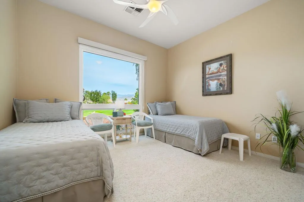 39303 Gleneagles Circle, Palm Desert, California 92211 home-pic-44