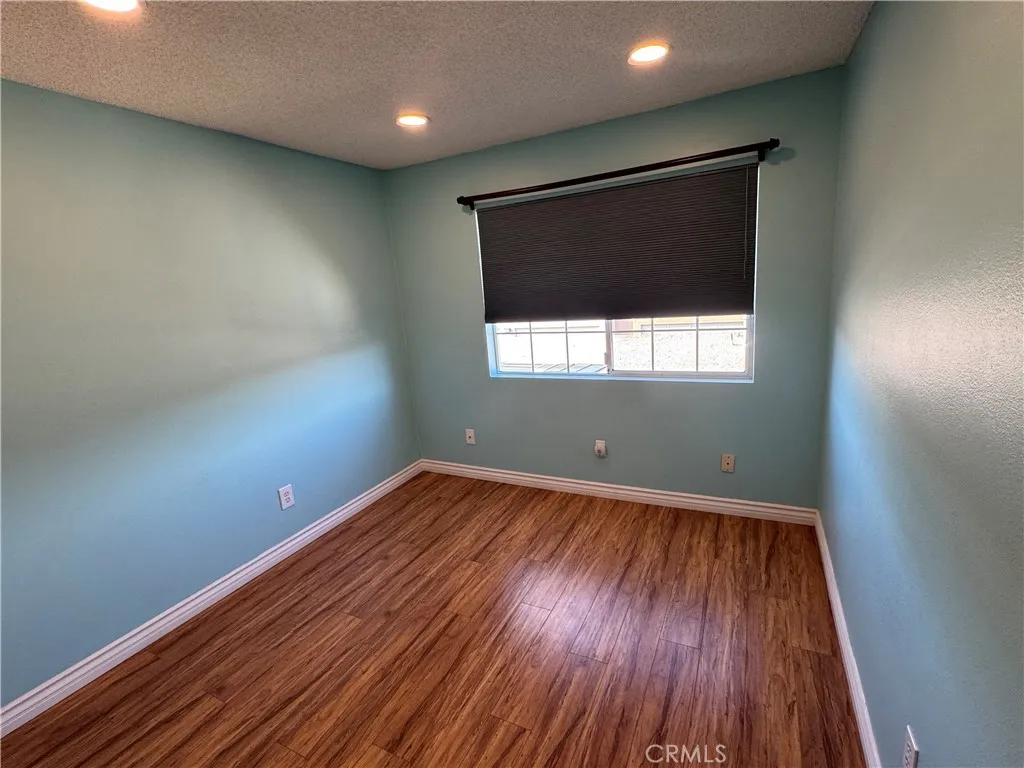 19216 Hamlin Street 8, Reseda, California 91335 home-pic-13