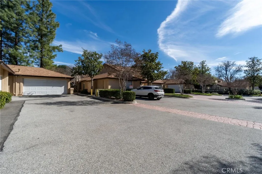 28423 Seco Canyon Road 169, Saugus, California 91390 home-pic-36