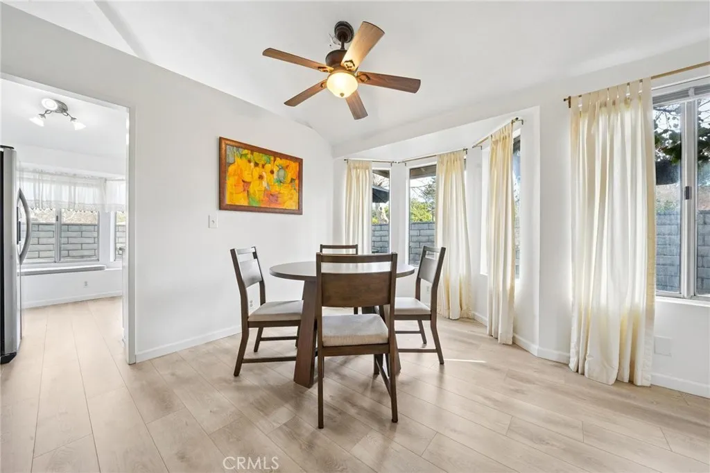 28423 Seco Canyon Road 169, Saugus, California 91390 home-pic-7