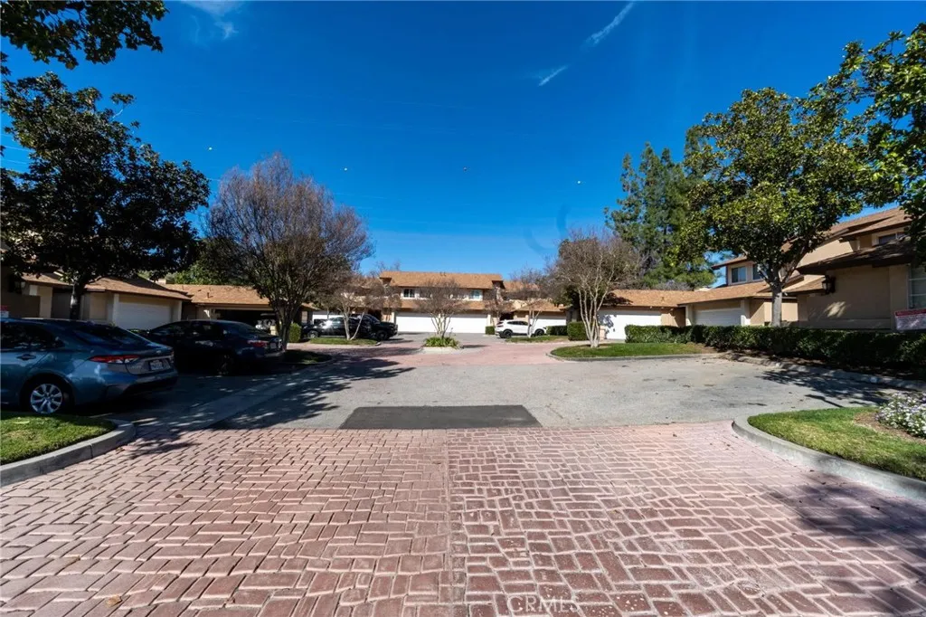 28423 Seco Canyon Road 169, Saugus, California 91390 home-pic-37