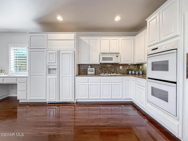 cKitchen8