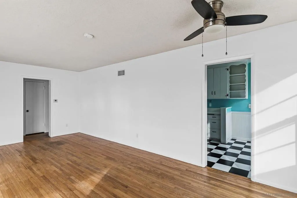 4820 Zion Ave, San Diego, California 92120 home-pic-11