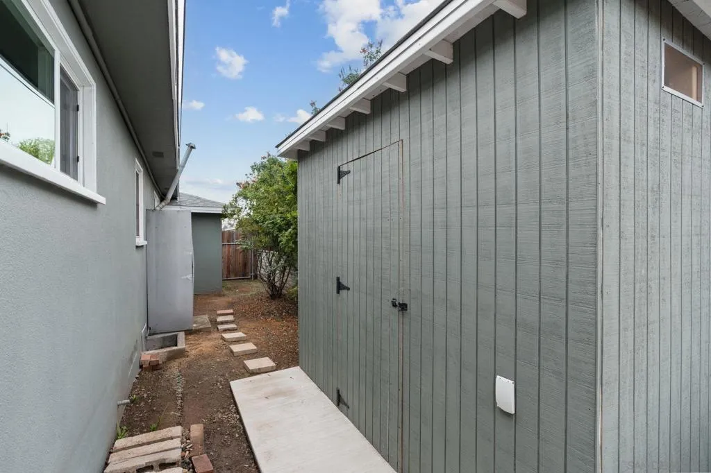 4820 Zion Ave, San Diego, California 92120 home-pic-26