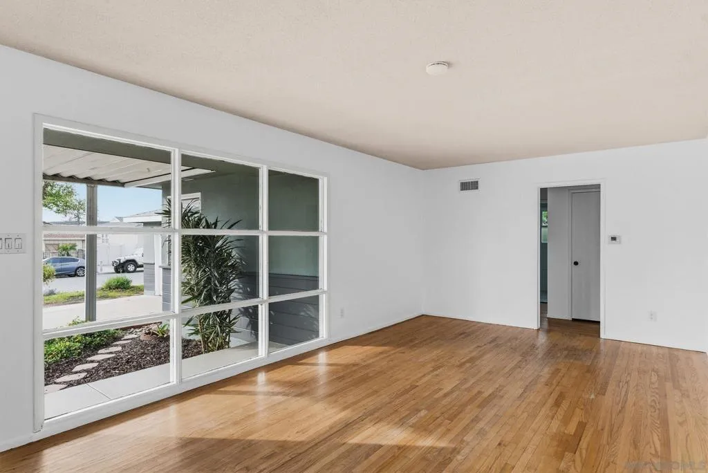 4820 Zion Ave, San Diego, California 92120 home-pic-3