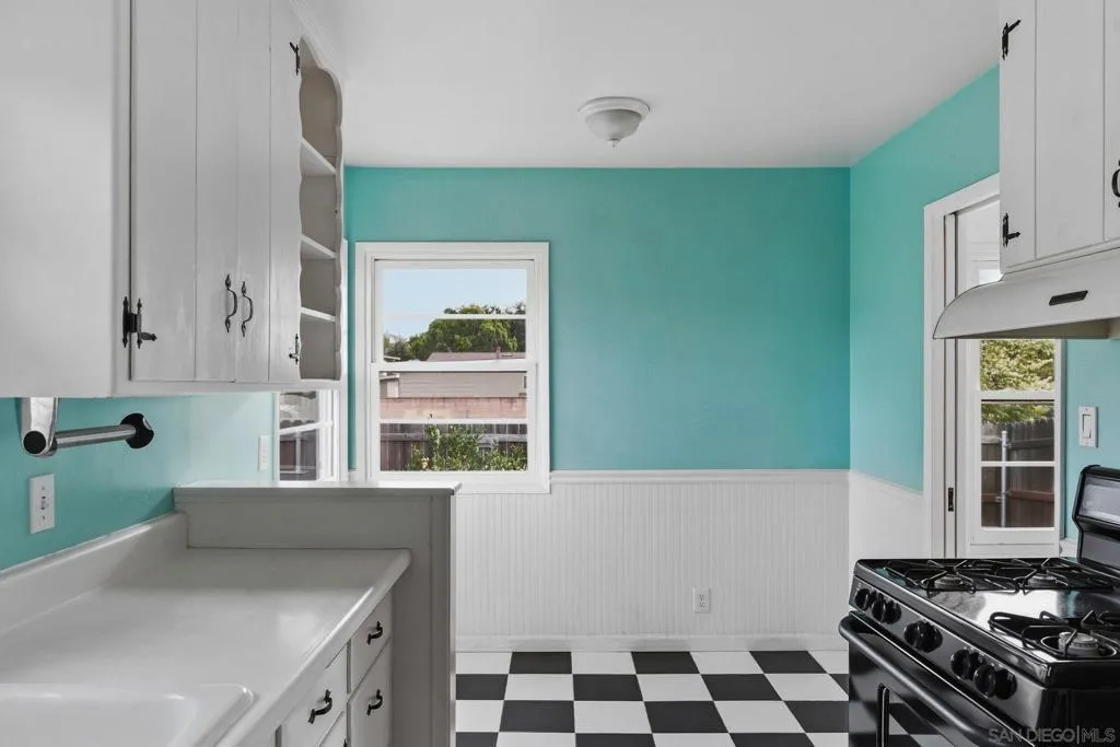 4820 Zion Ave, San Diego, California 92120 home-pic-8