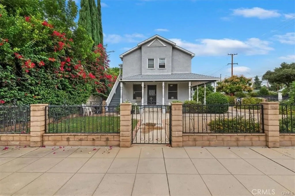 323 E Colton, Redlands, California 92374 home-pic-5