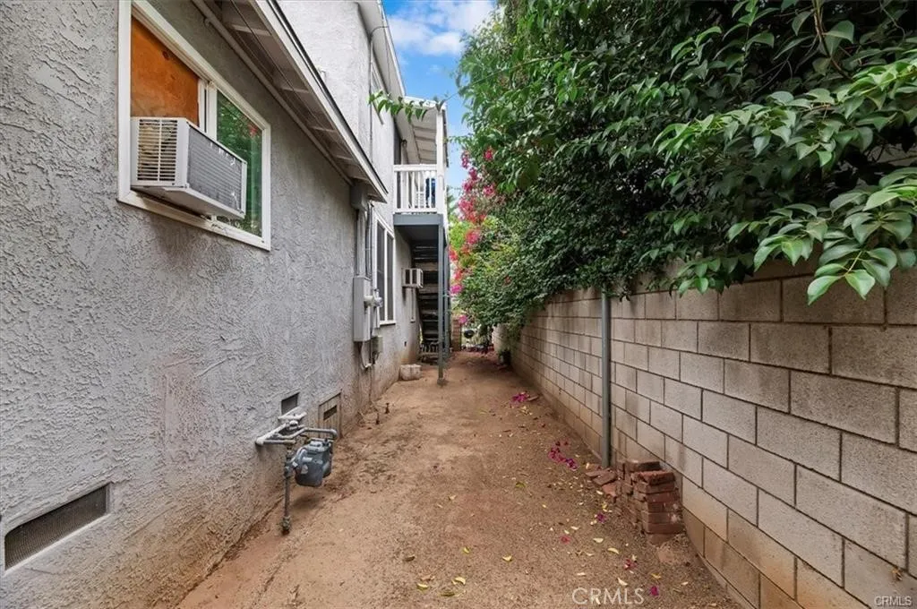 323 E Colton, Redlands, California 92374 home-pic-32
