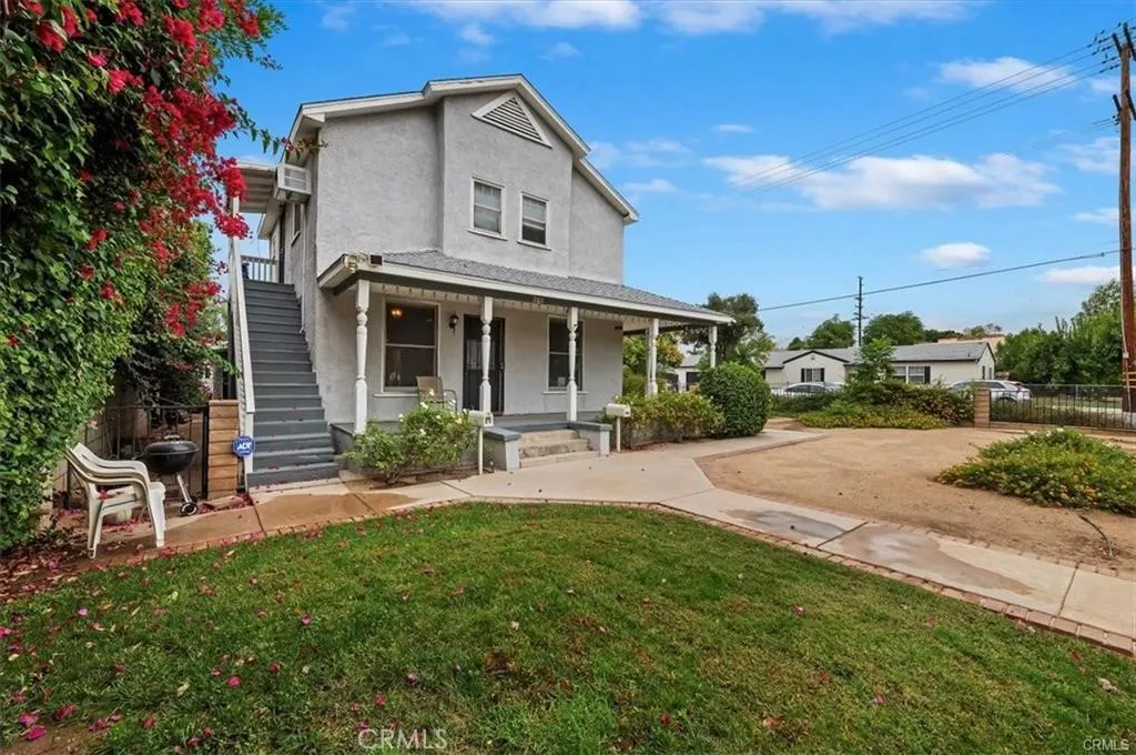 323 E Colton, Redlands, California 92374 home-pic-4