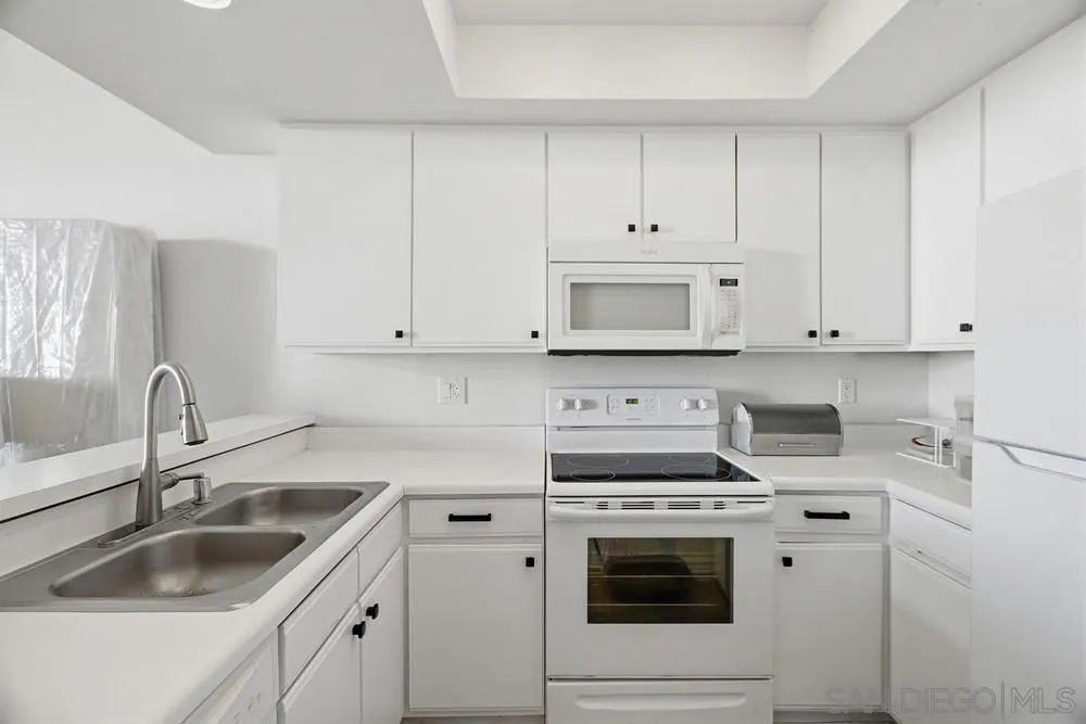 3790 Florida St B216, San Diego, California 92104 home-pic-12