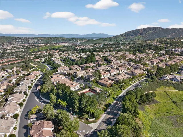 Beautiful Anaheim Hills 92808