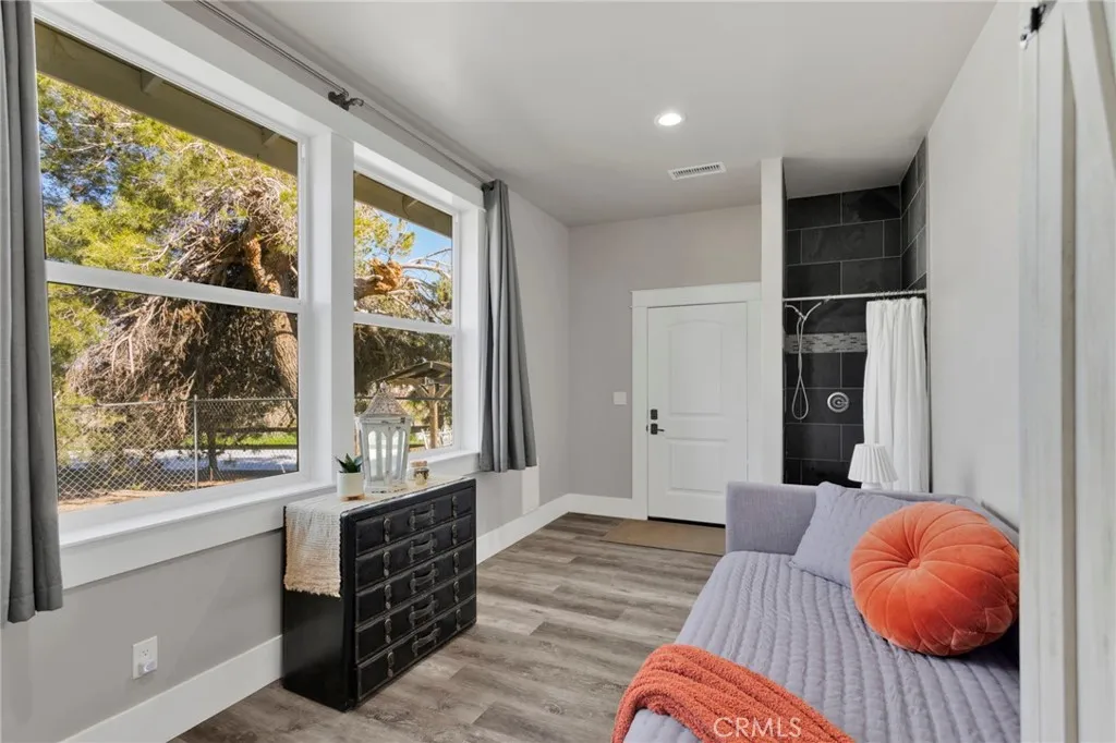 4329 Amador, Phelan, California 92371 home-pic-30