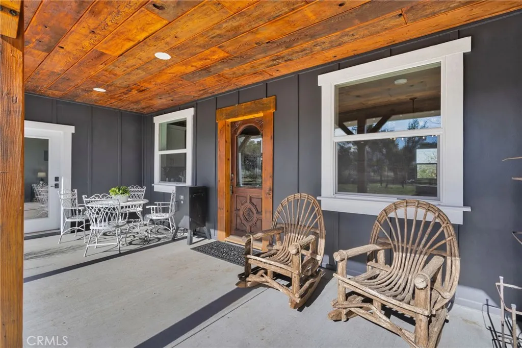 4329 Amador, Phelan, California 92371 home-pic-5