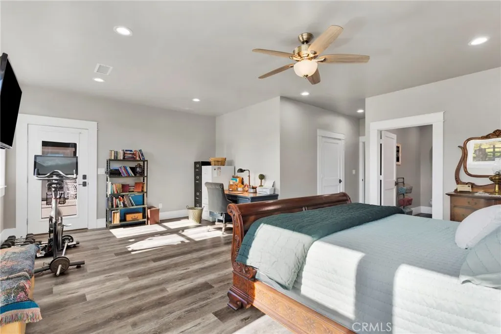 4329 Amador, Phelan, California 92371 home-pic-23