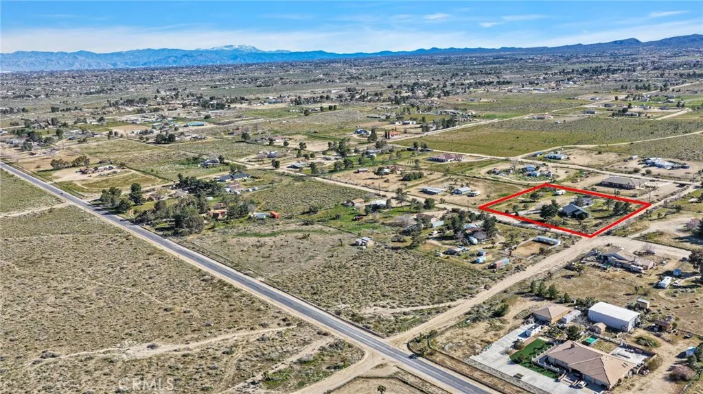 4329 Amador, Phelan, California 92371 home-pic-64