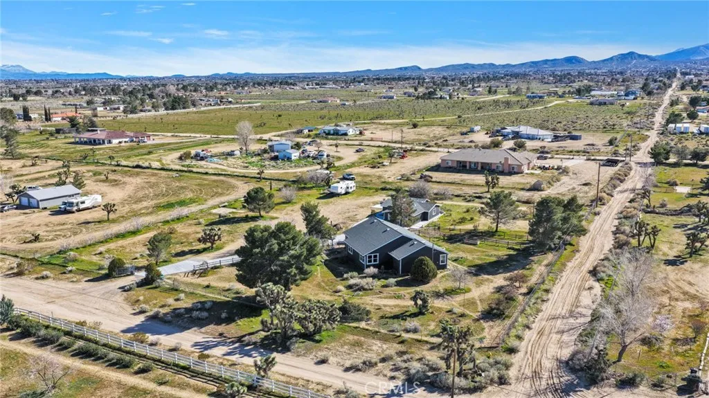 4329 Amador, Phelan, California 92371 home-pic-57