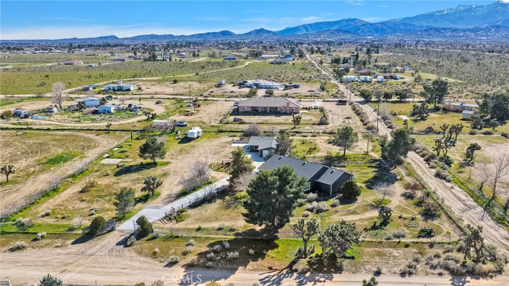 4329 Amador, Phelan, California 92371 home-pic-58