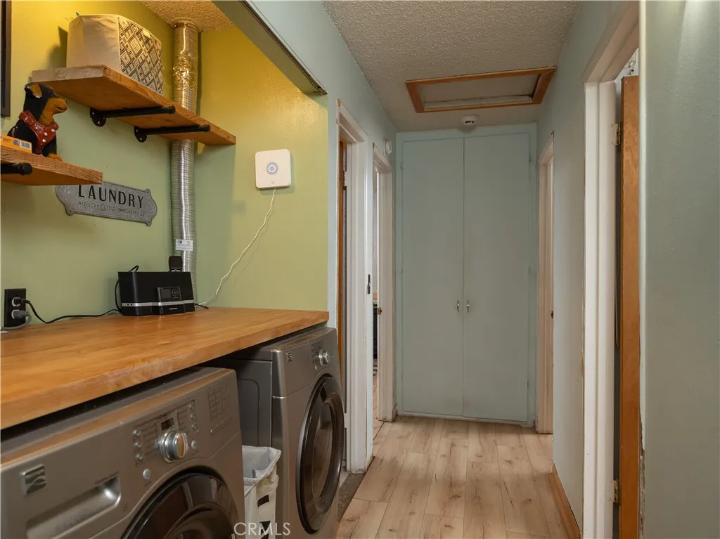 332 Grenfall Lane, Big Bear City, California 92314 home-pic-20
