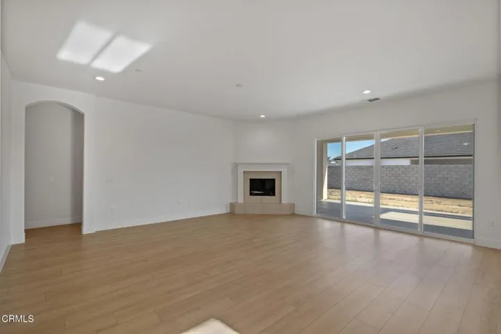 11-web-or-mls-13620-philip-phelps-ave