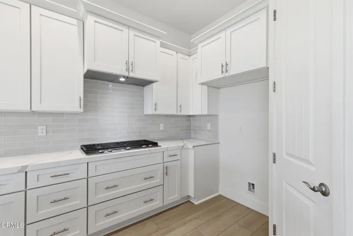 17-web-or-mls-13620-philip-phelps-ave