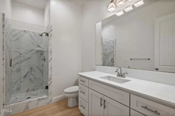 30-web-or-mls-8806-roverton-ct