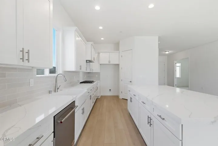 16-web-or-mls-13620-philip-phelps-ave