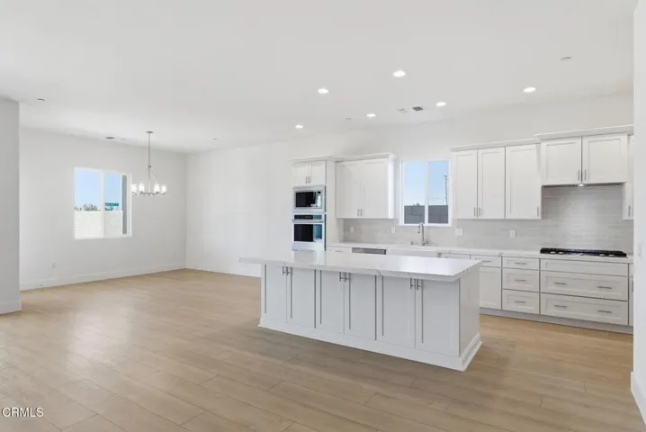 11-web-or-mls-13620-philip-phelps-ave