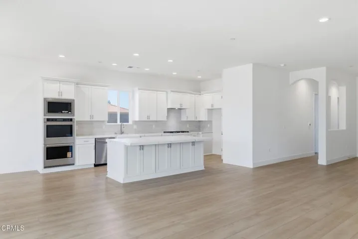 10-web-or-mls-13620-philip-phelps-ave
