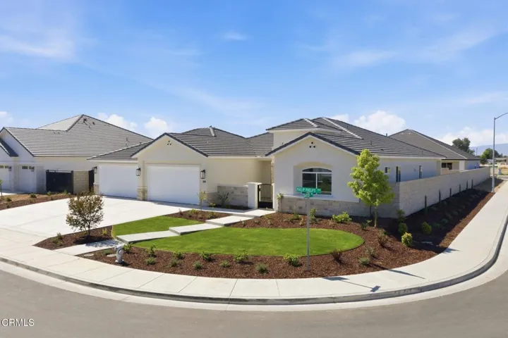 2-web-or-mls-13620-philip-phelps-ave