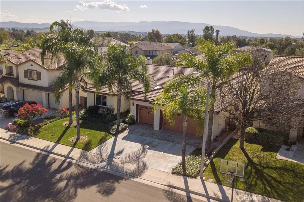 32185 Bandelier, Winchester, California 92596 home-pic-44