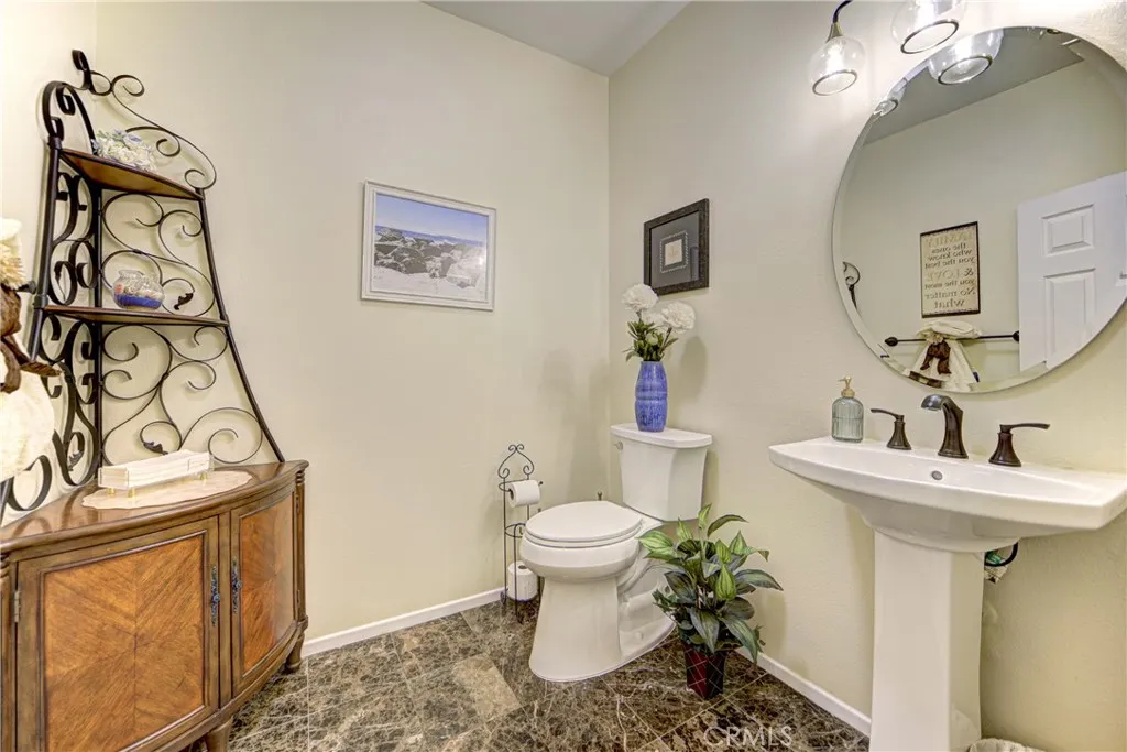 32185 Bandelier, Winchester, California 92596 home-pic-23