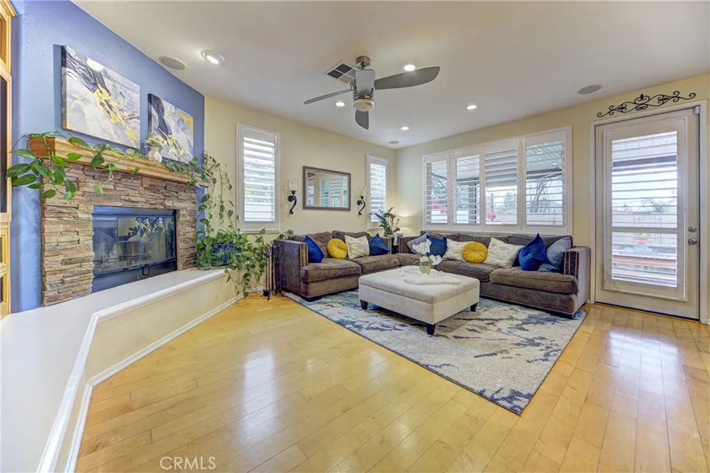 32185 Bandelier, Winchester, California 92596 home-pic-13