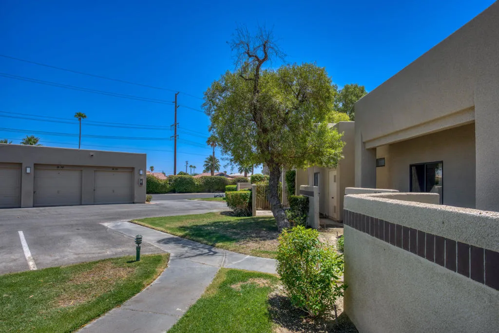 28773 E Portales Drive, Cathedral City, California 92234 home-pic-38