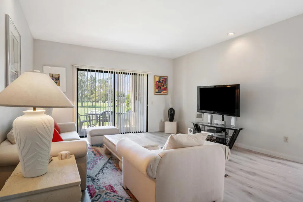 28773 E Portales Drive, Cathedral City, California 92234 home-pic-8