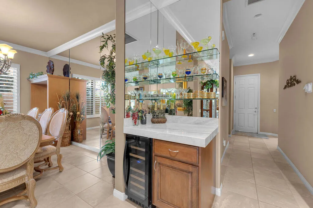 81367 Avenida Madrid, Indio, California 92203 home-pic-36