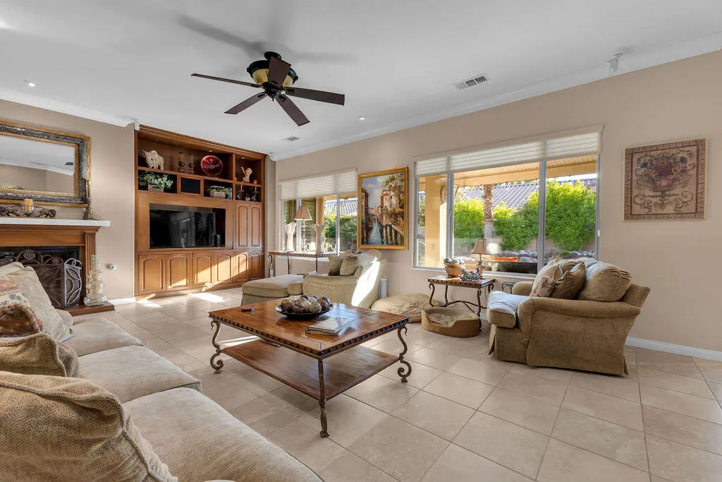 81367 Avenida Madrid, Indio, California 92203 home-pic-18