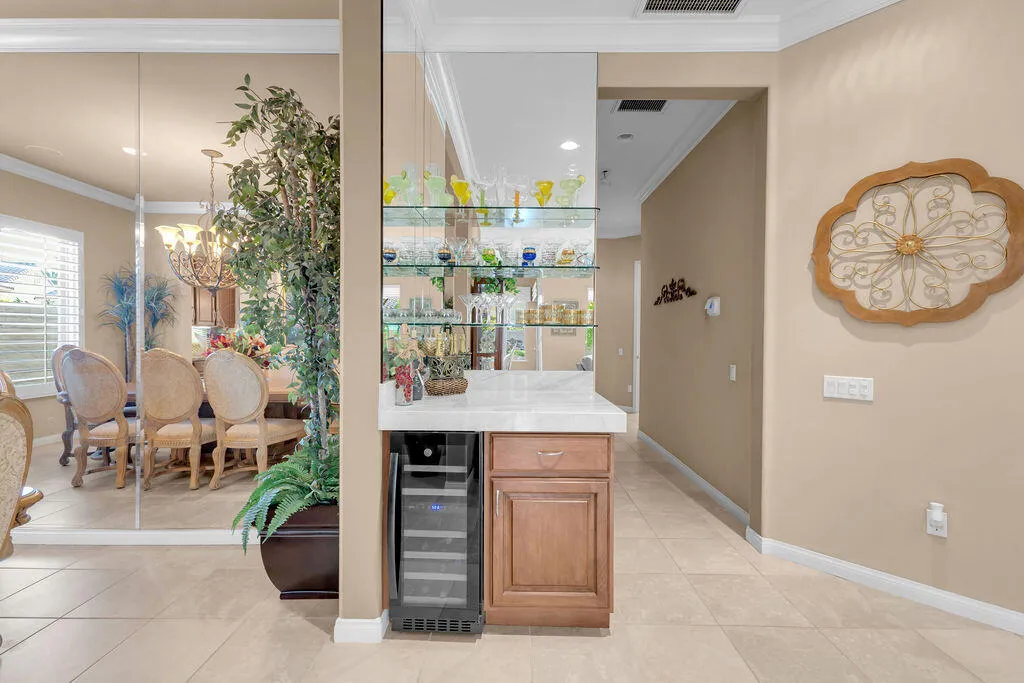 81367 Avenida Madrid, Indio, California 92203 home-pic-37