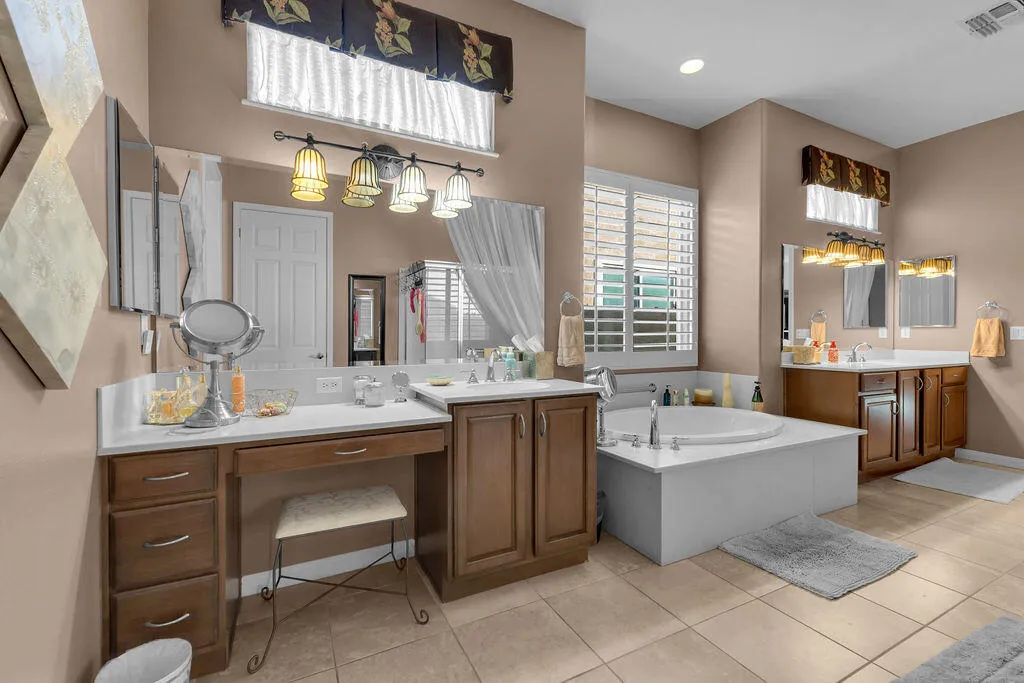 81367 Avenida Madrid, Indio, California 92203 home-pic-48