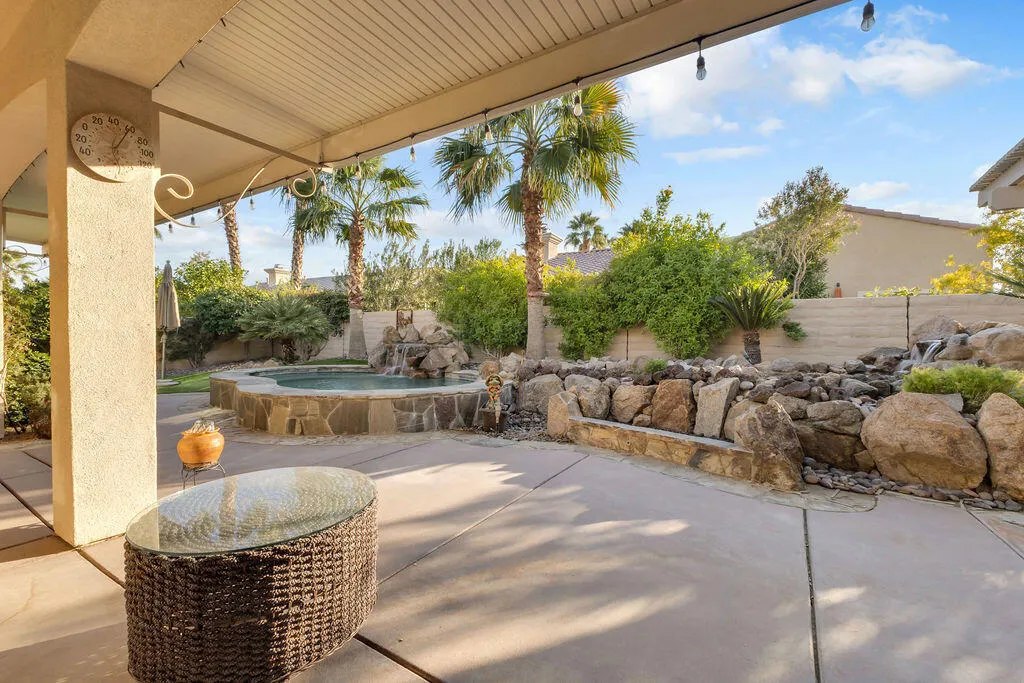 81367 Avenida Madrid, Indio, California 92203 home-pic-7