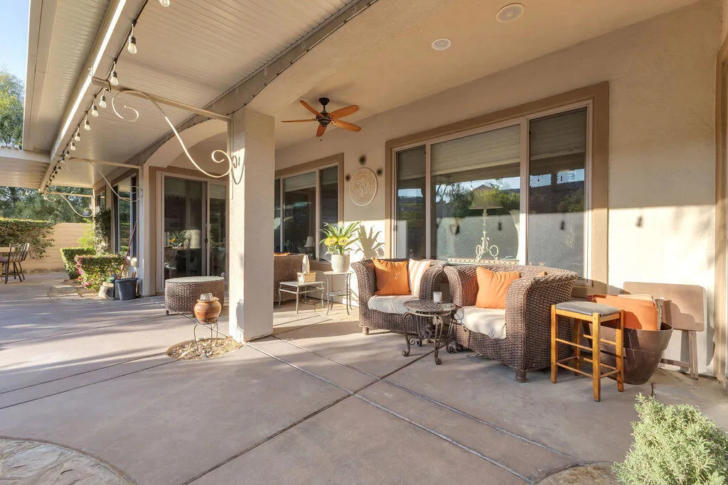 81367 Avenida Madrid, Indio, California 92203 home-pic-9