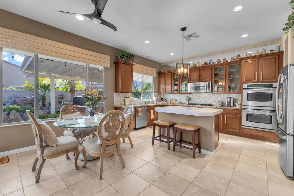 81367 Avenida Madrid, Indio, California 92203 home-pic-21