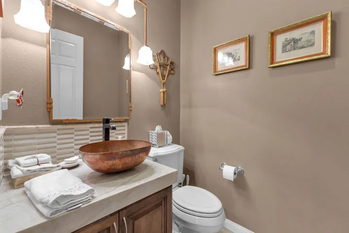 PhotoJan102024,31348PM