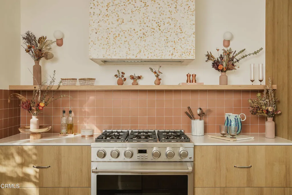 6002 Springvale Drive, Los Angeles, California 90042 home-pic-8